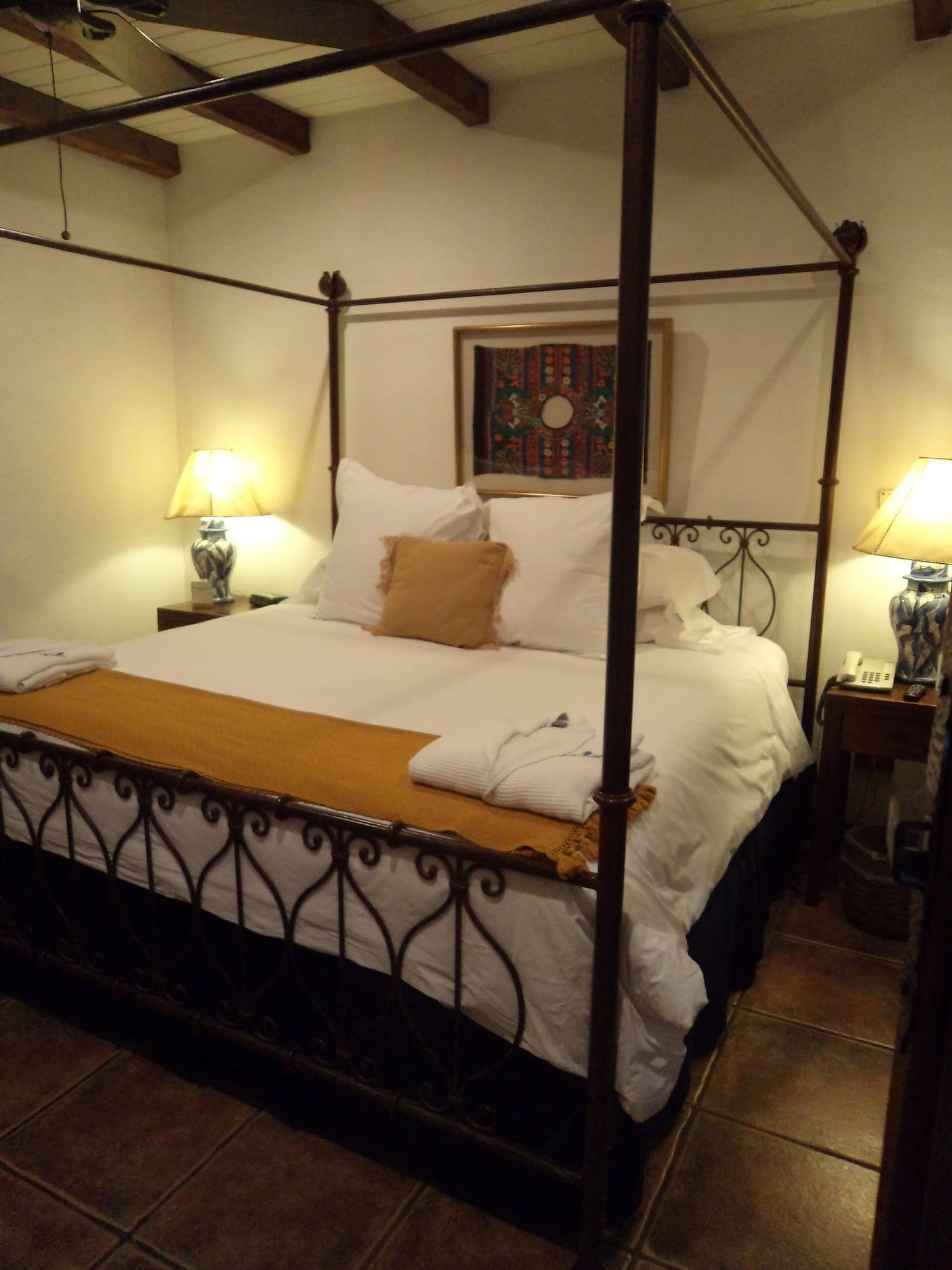 Casa Encantada By Porta Hotels Antigua Exteriör bild