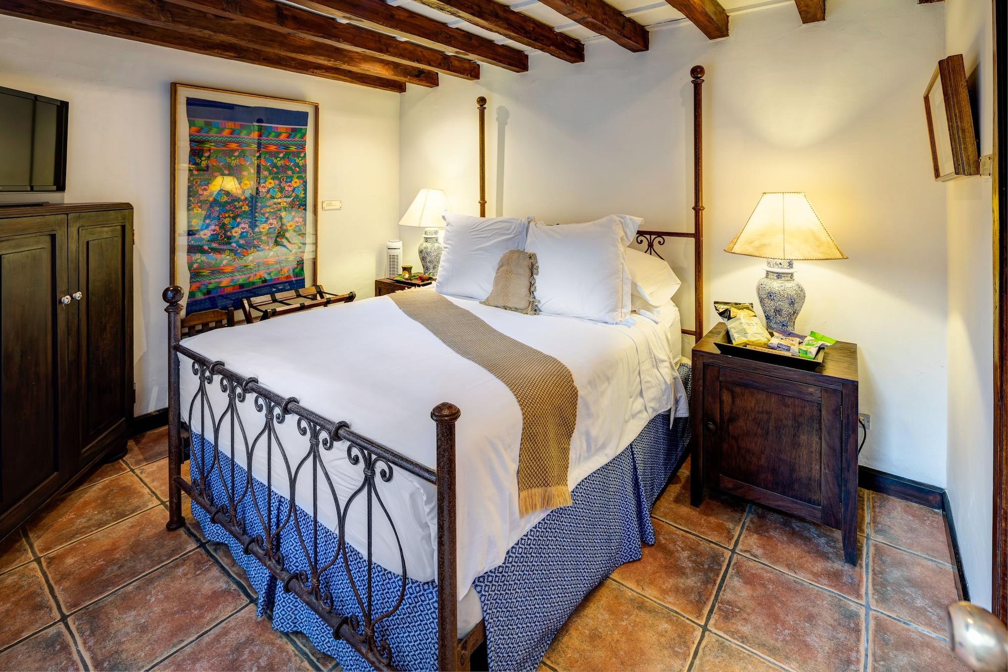 Casa Encantada By Porta Hotels Antigua Exteriör bild