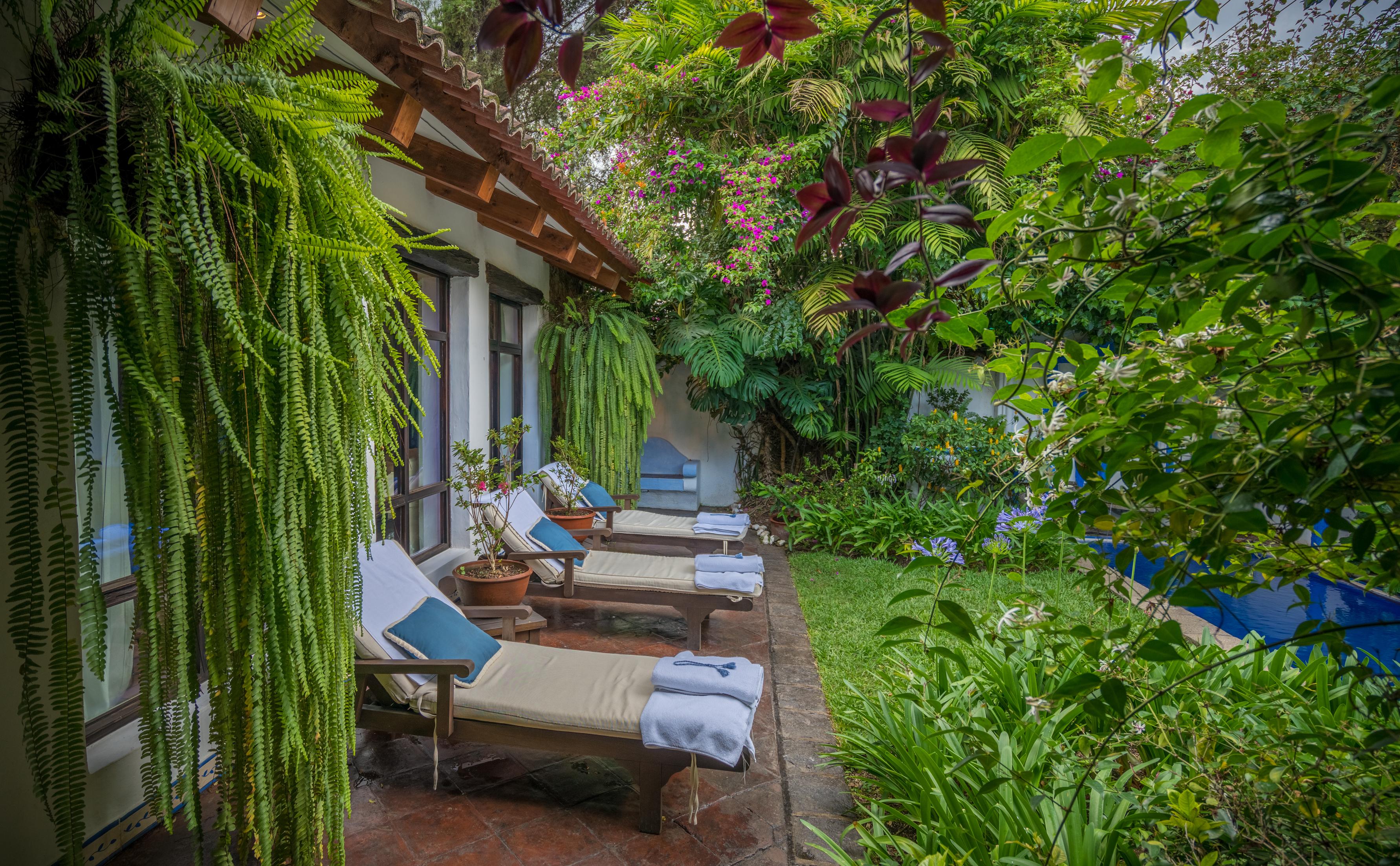 Casa Encantada By Porta Hotels Antigua Exteriör bild