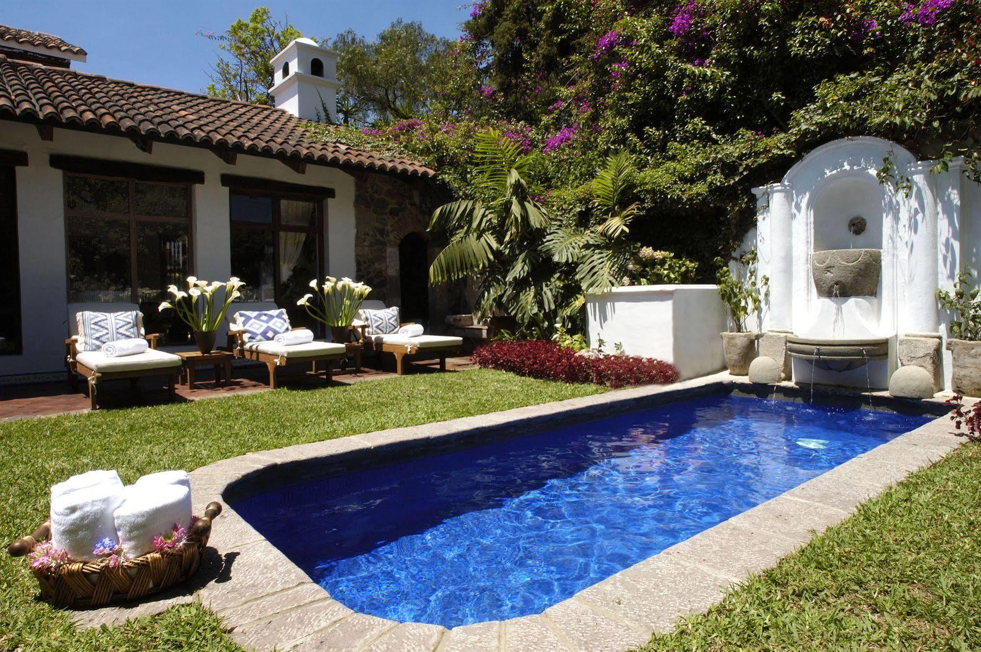 Casa Encantada By Porta Hotels Antigua Exteriör bild