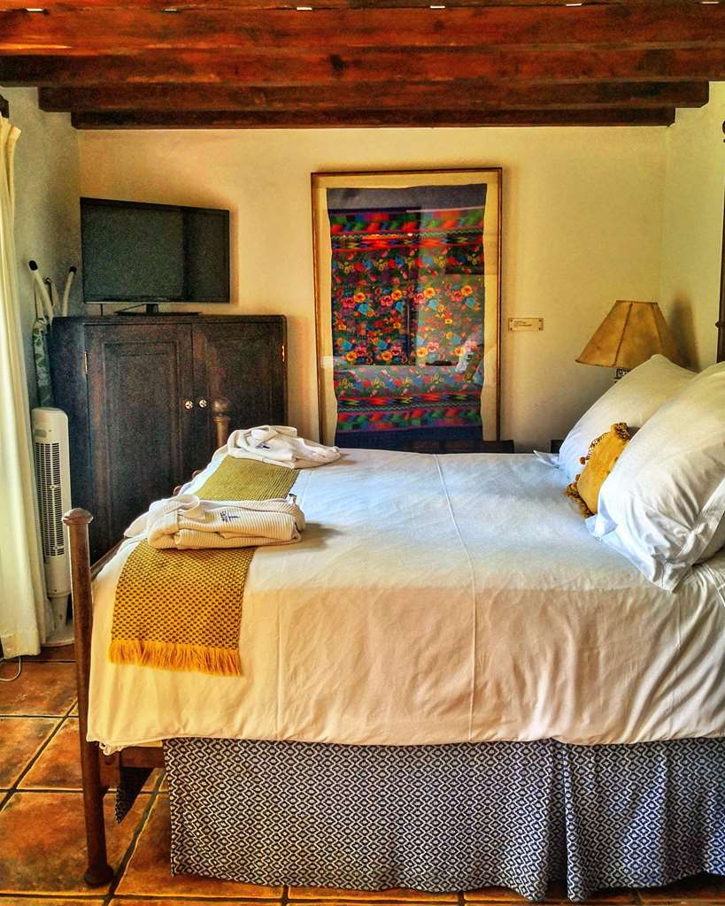 Casa Encantada By Porta Hotels Antigua Rum bild