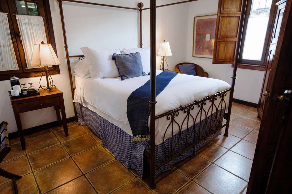 Casa Encantada By Porta Hotels Antigua Rum bild